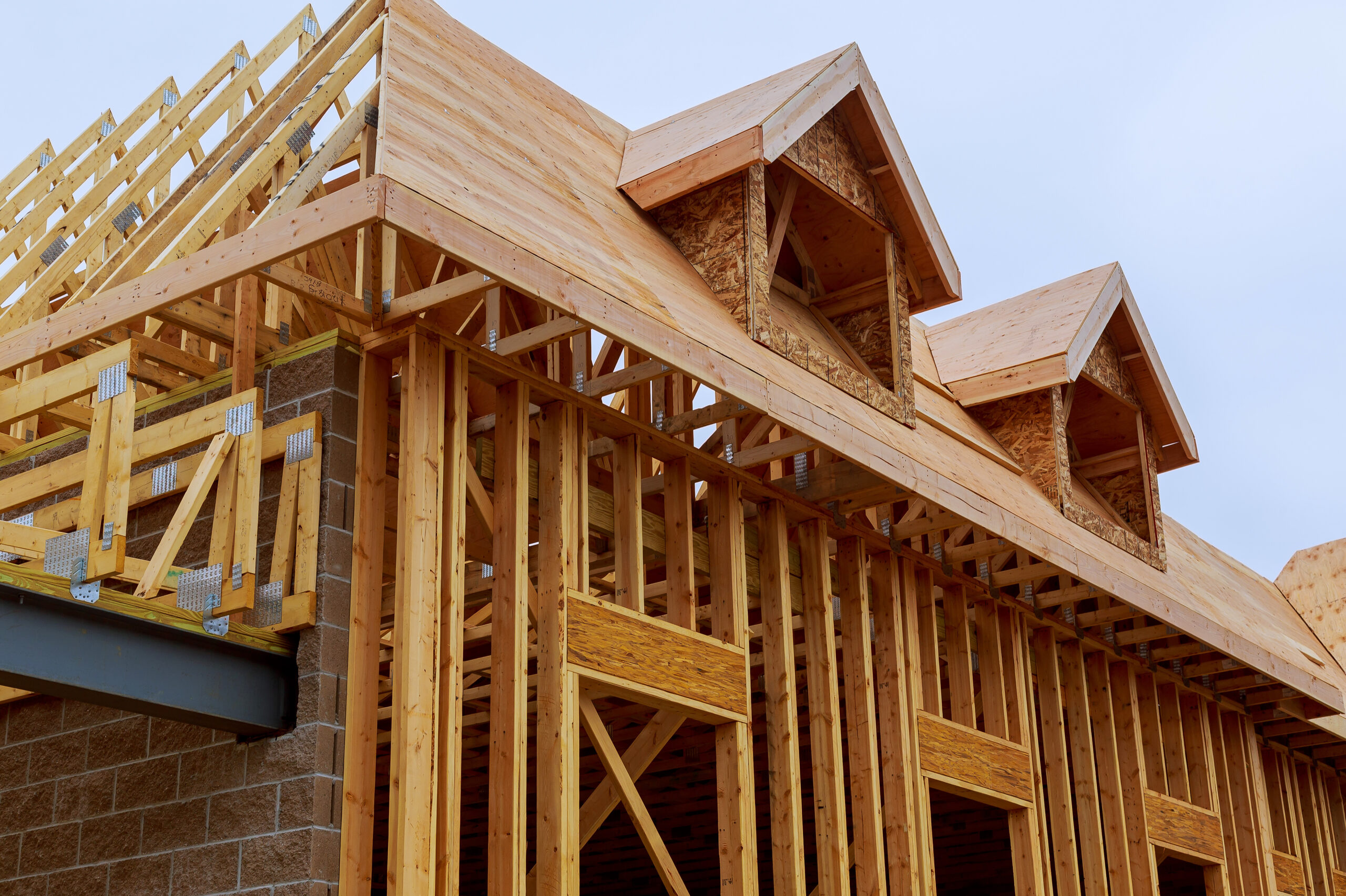Bickmore Construction saves $500 a month using Fingercheck